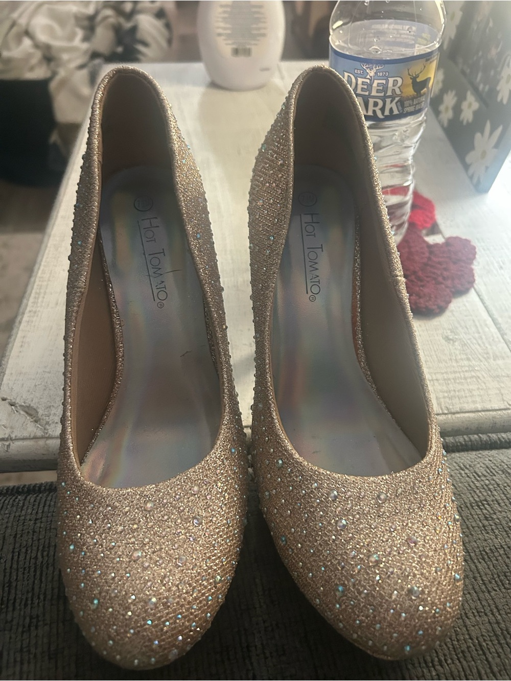 Hot Tomato Women's Glitter Rhinestone Pumps in Rose